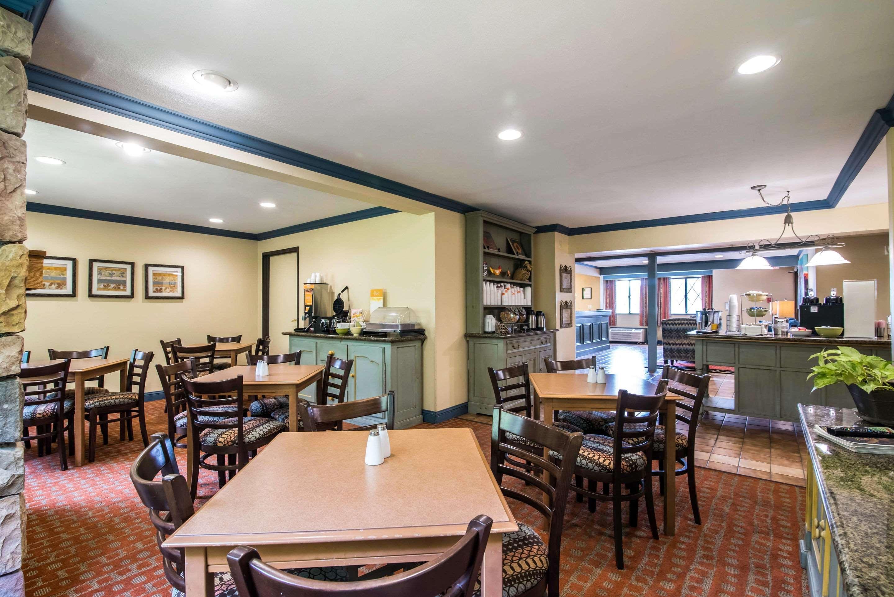 Quality Inn Cortland - University Area Exterior foto